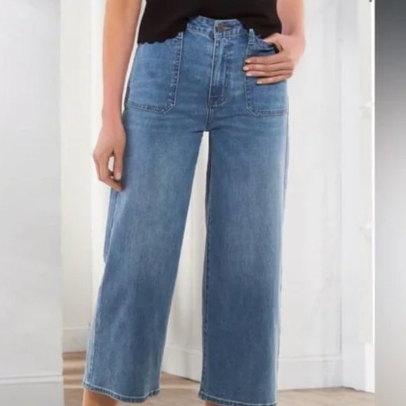 Wide-Leg Jeans - Picture 2 of 10